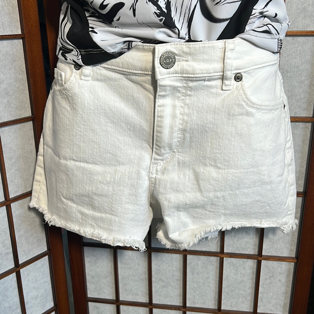 Loft White cutoff Denim Shorts 4